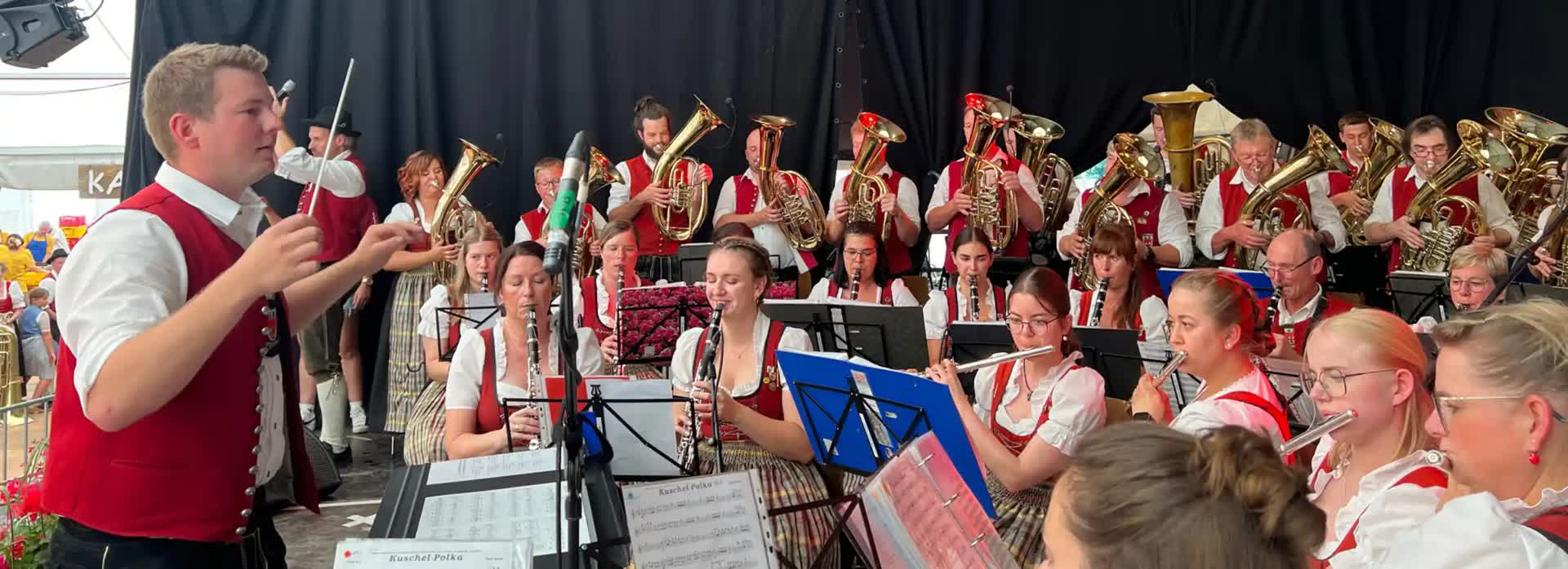 Wir spielen am Frühschoppen beim Bezirksmusikfest in Maria-Thann